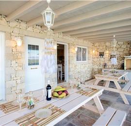 8 Bedroom villa with pool & seaview, near Acharavi, sleeps 16-18